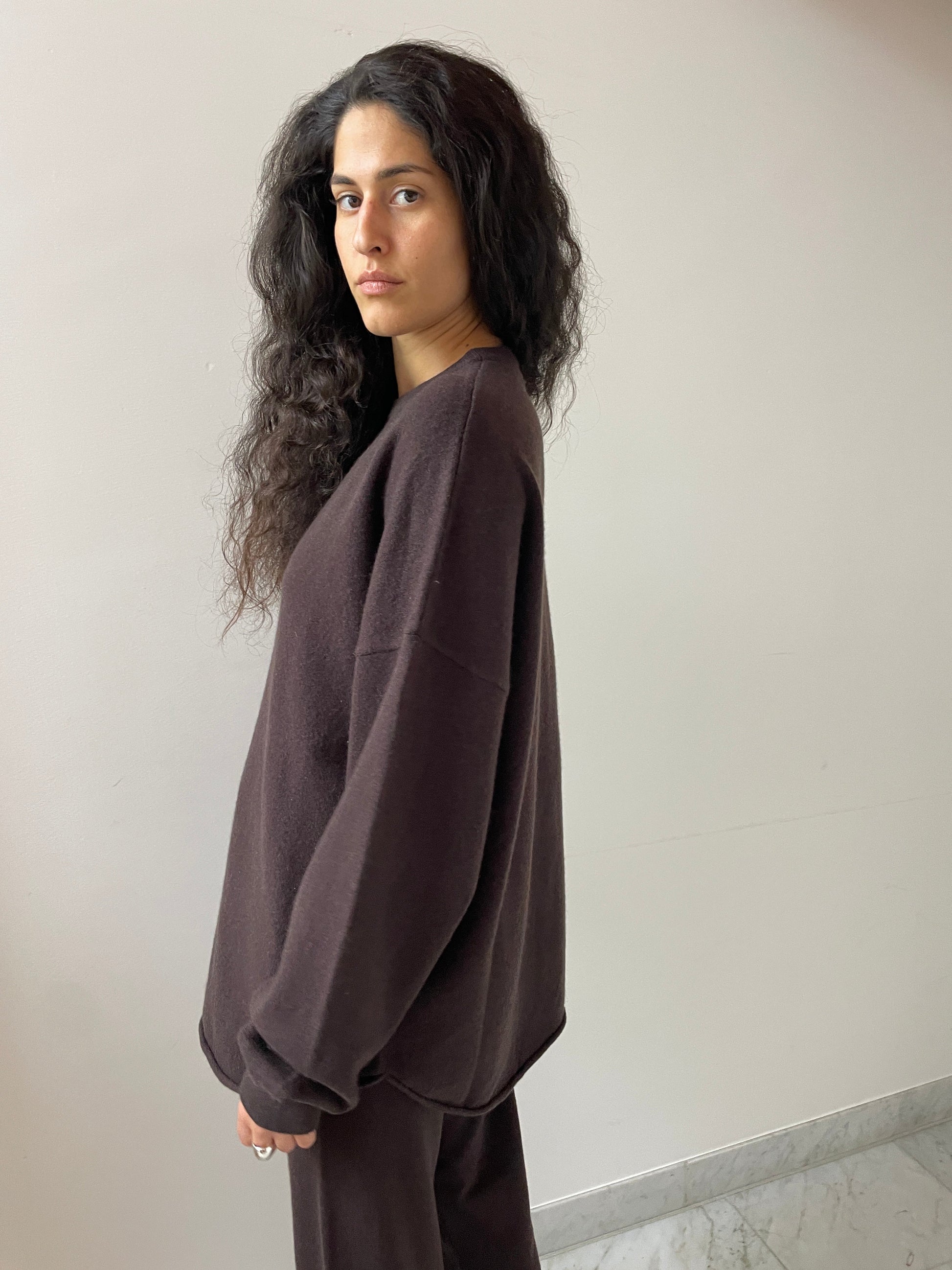 Crew Hop, Dark Brown EXTREME CASHMERE