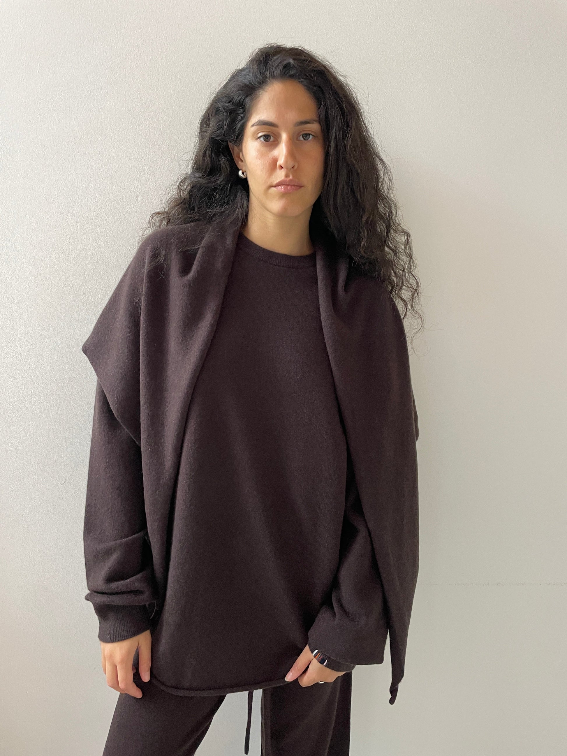 Crew Hop, Dark Brown EXTREME CASHMERE