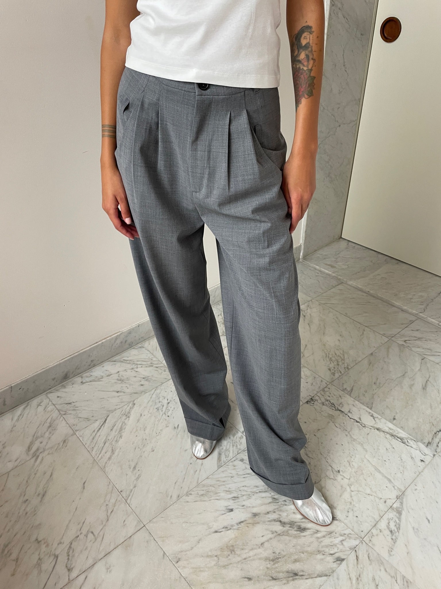 New York Pants, Grey