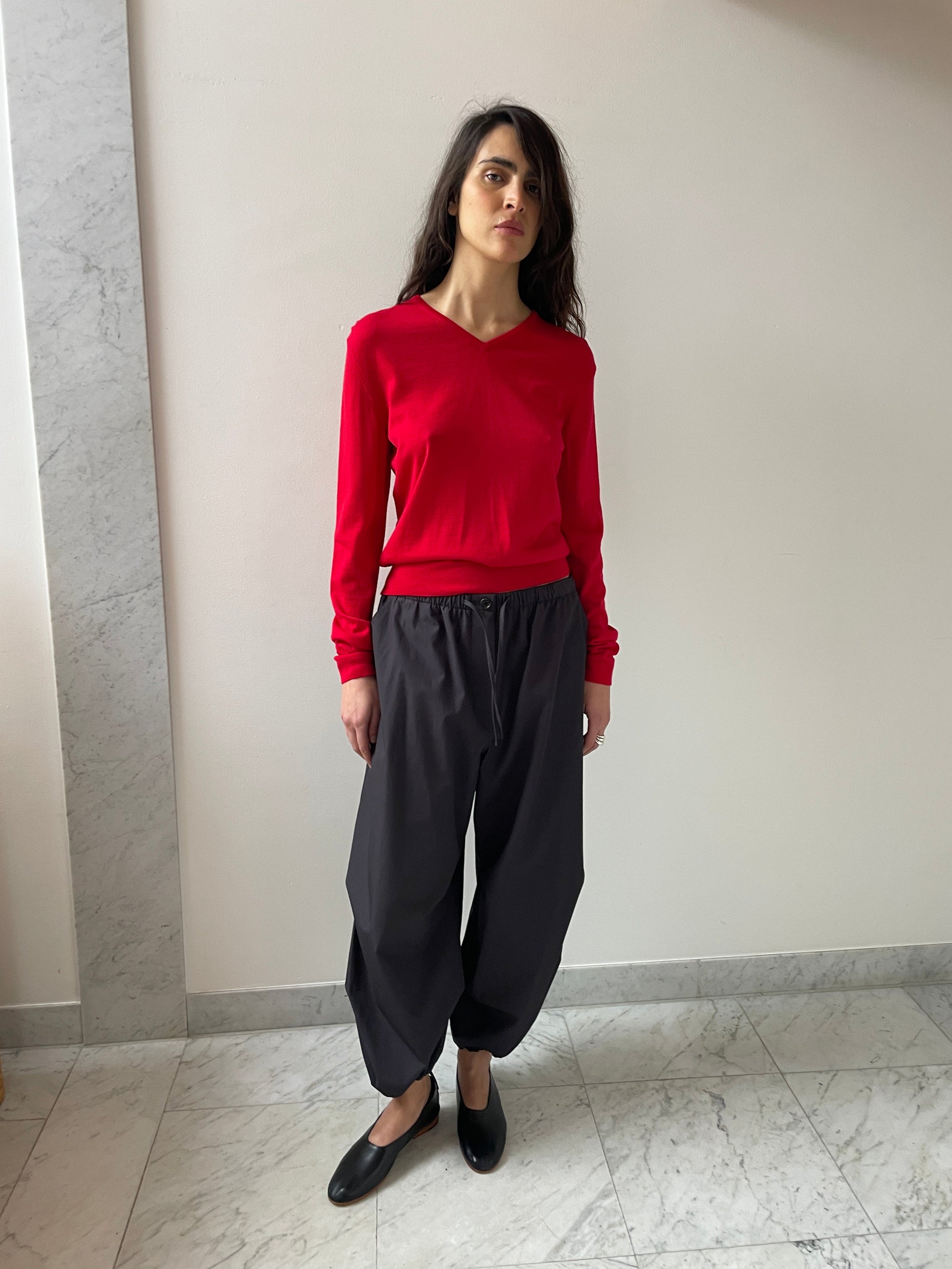 Wool V-Neck Knit, Red Amomento