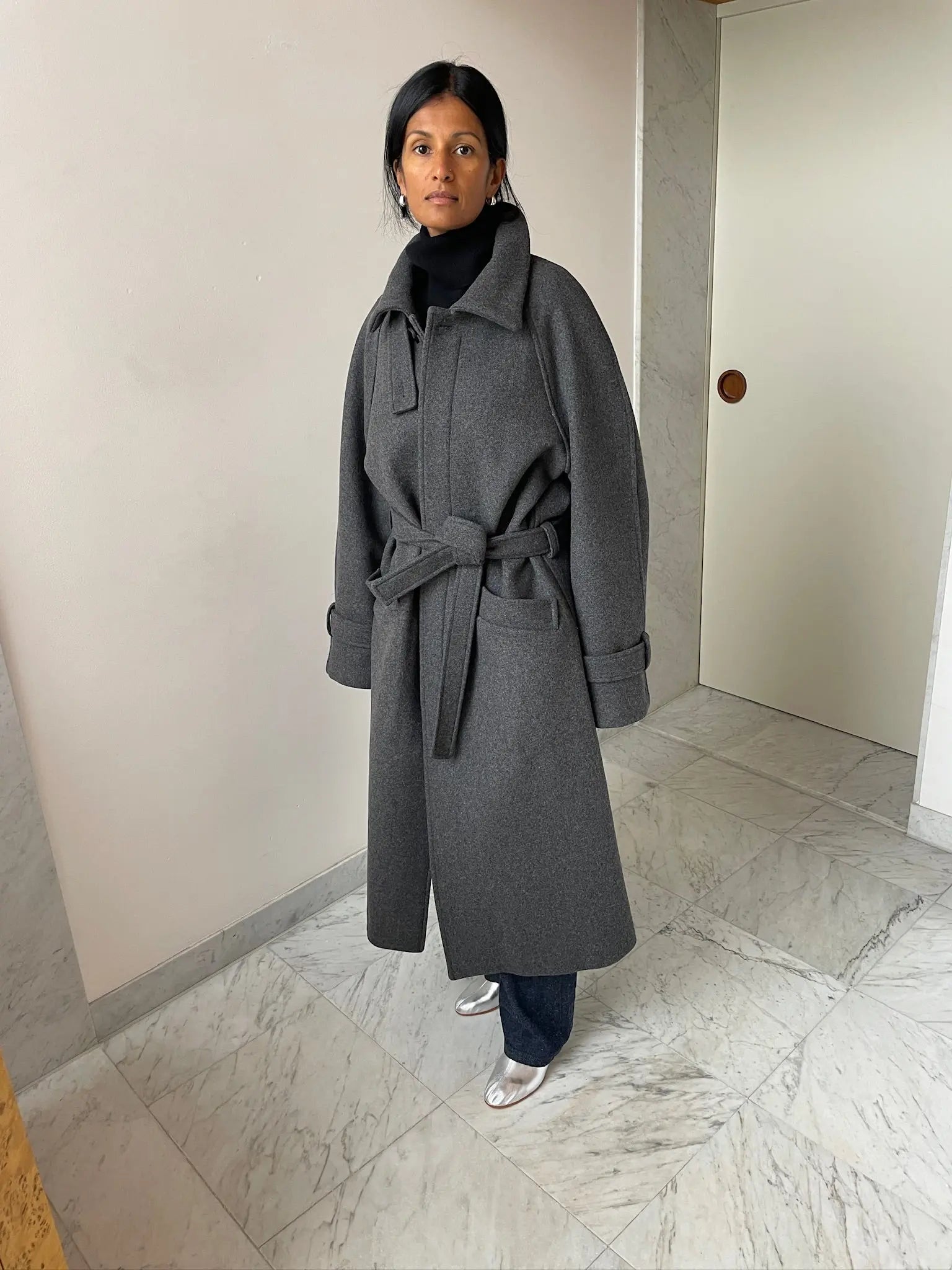 Oversized Coat, Dark Grey BAMBOU ROGER KWONG