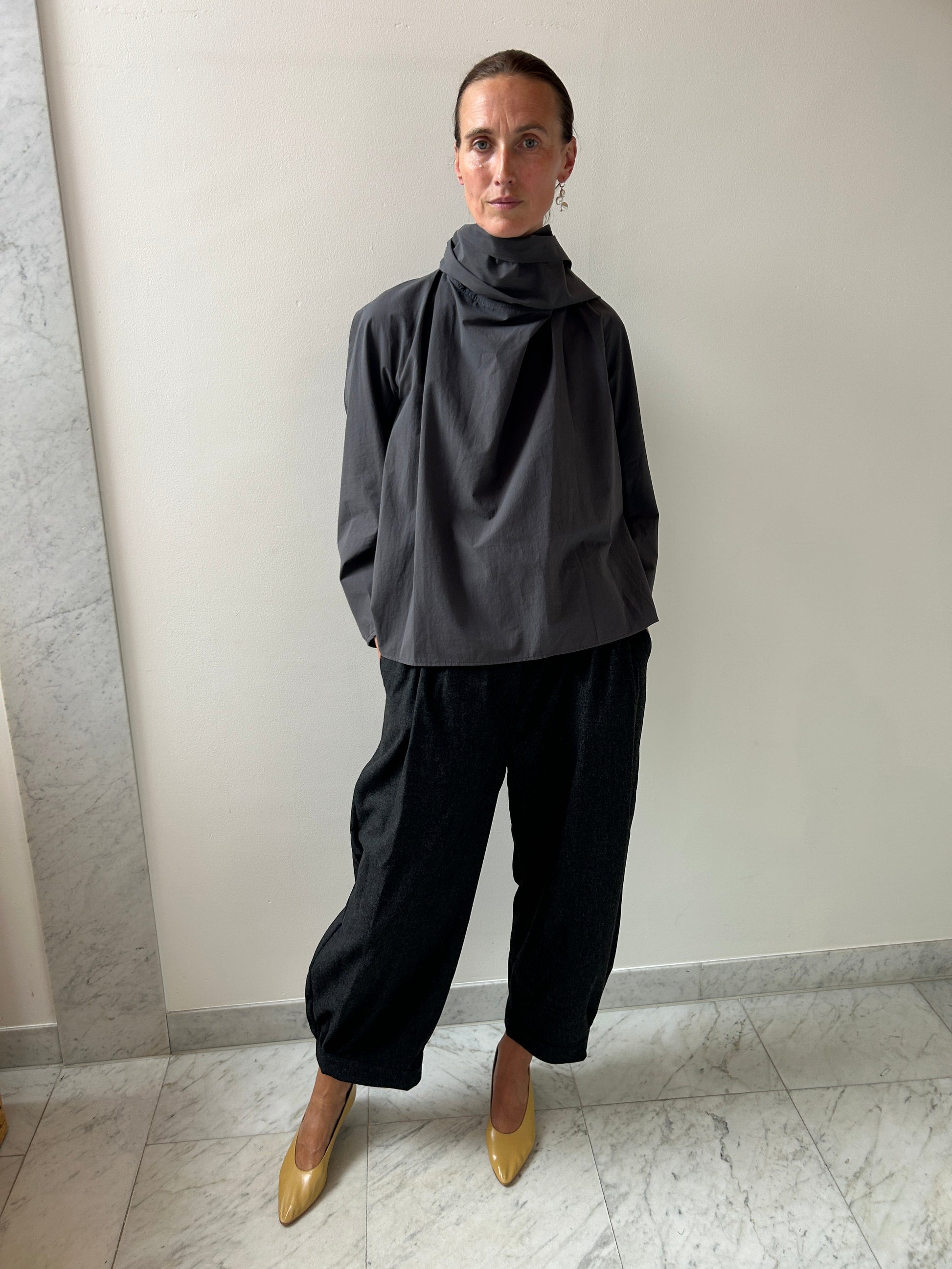 Cotton Scarf Top, Charcoal Amomento