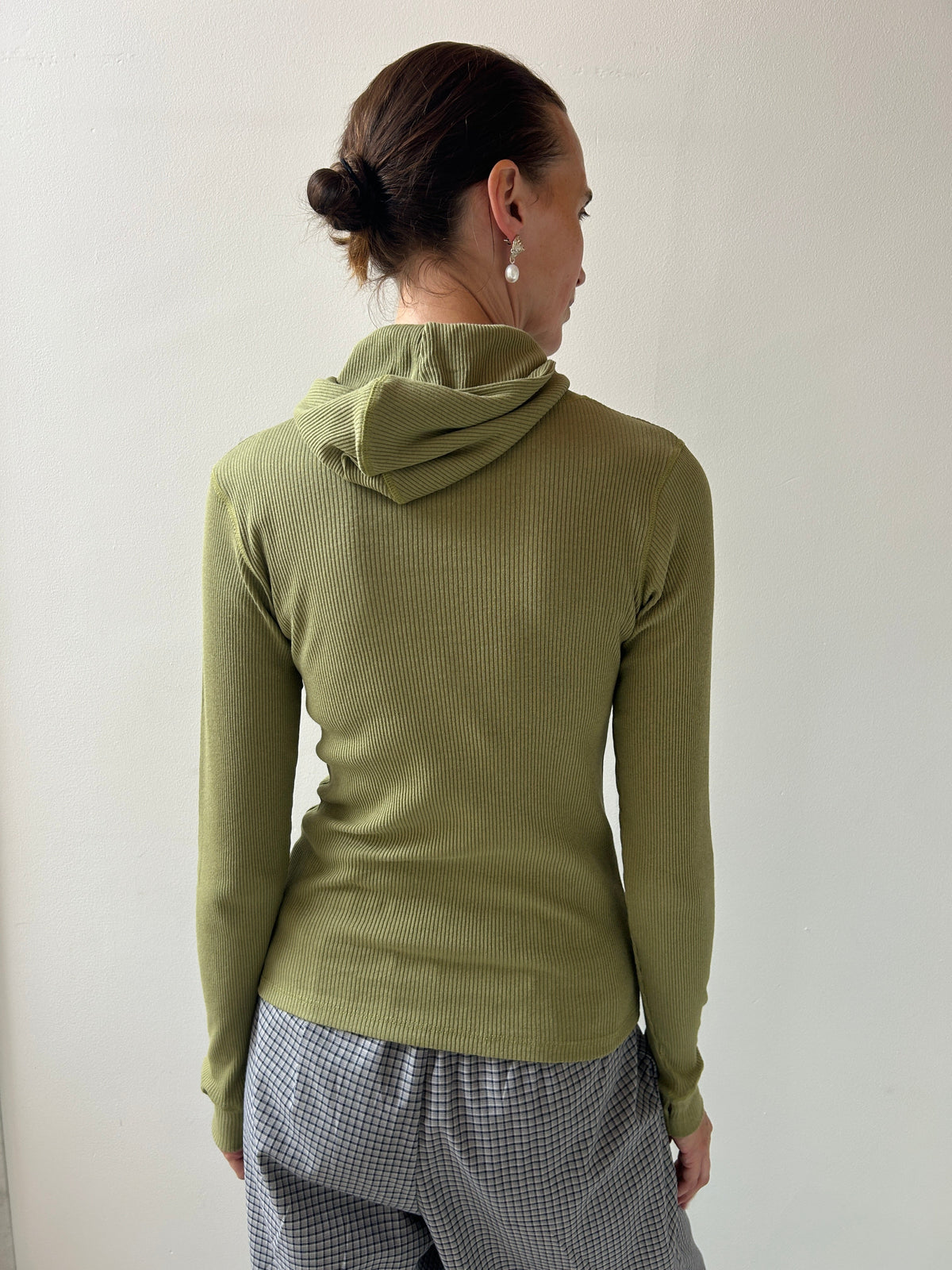 Hanifa Hoodie, Moss Green BASERANGE