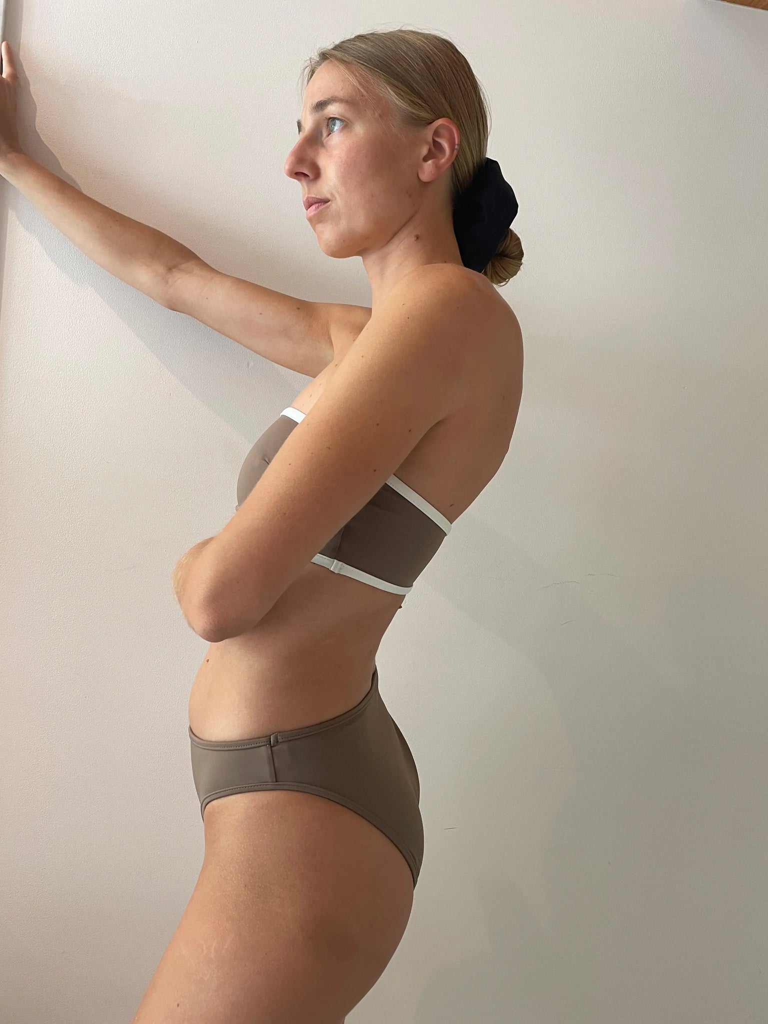 High Cut Bottom, Taupe NU SWIM