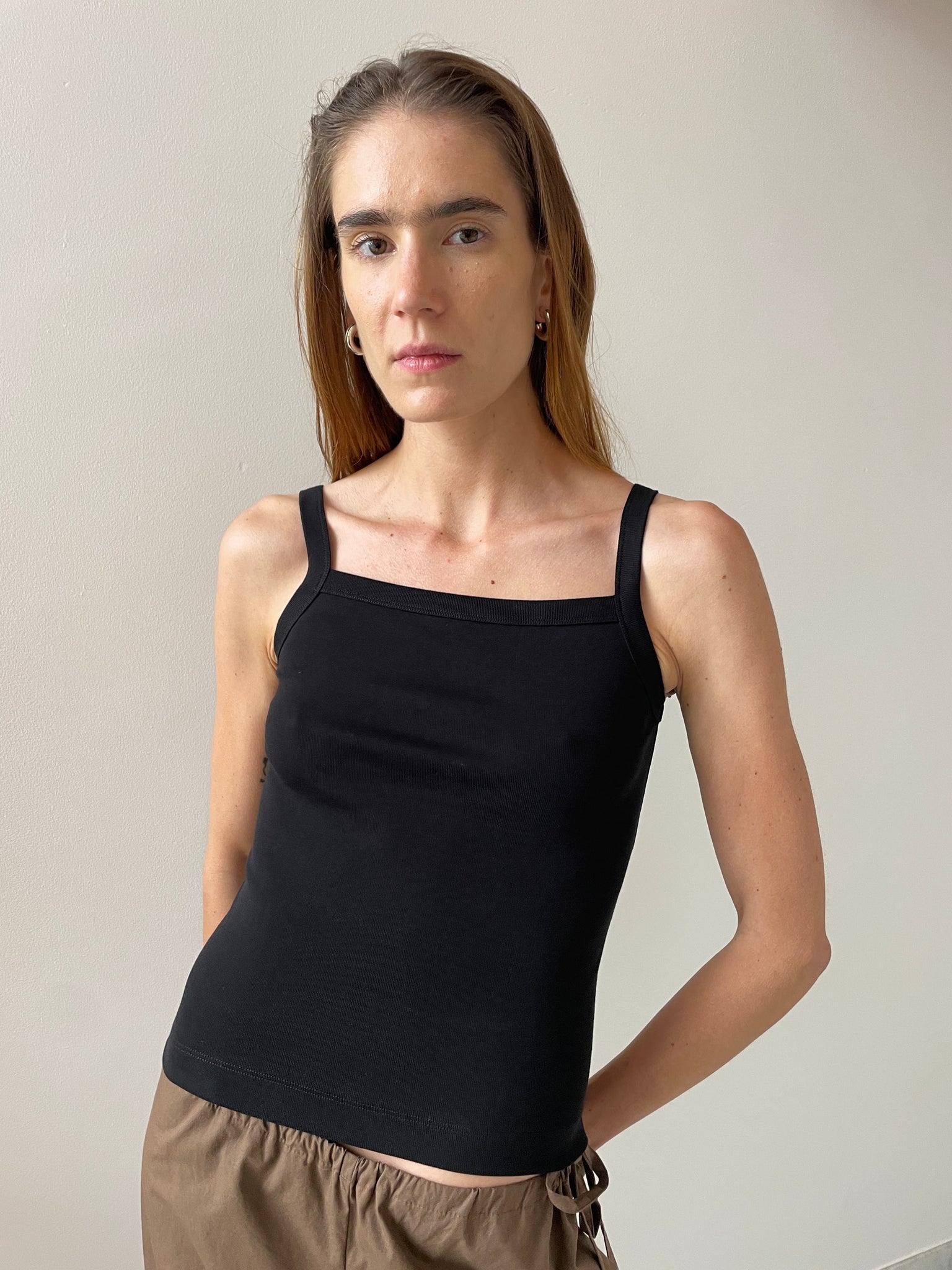 May Cami, Black