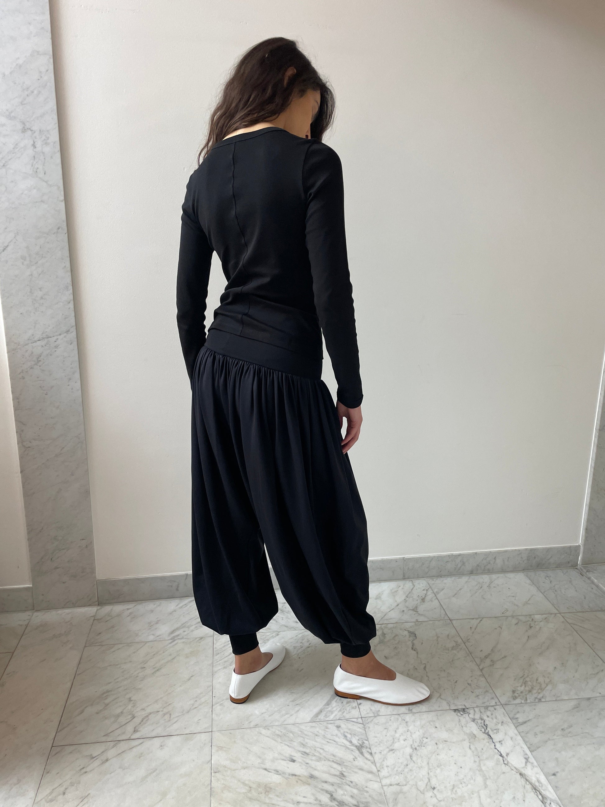 Vollmond Pants, Black LAMIA LAGHA