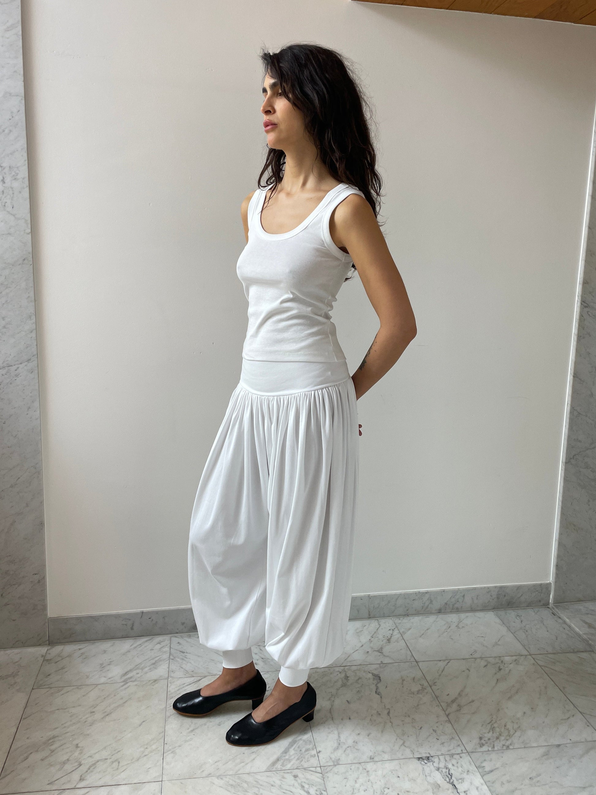 Vollmond Pants, White LAMIA LAGHA