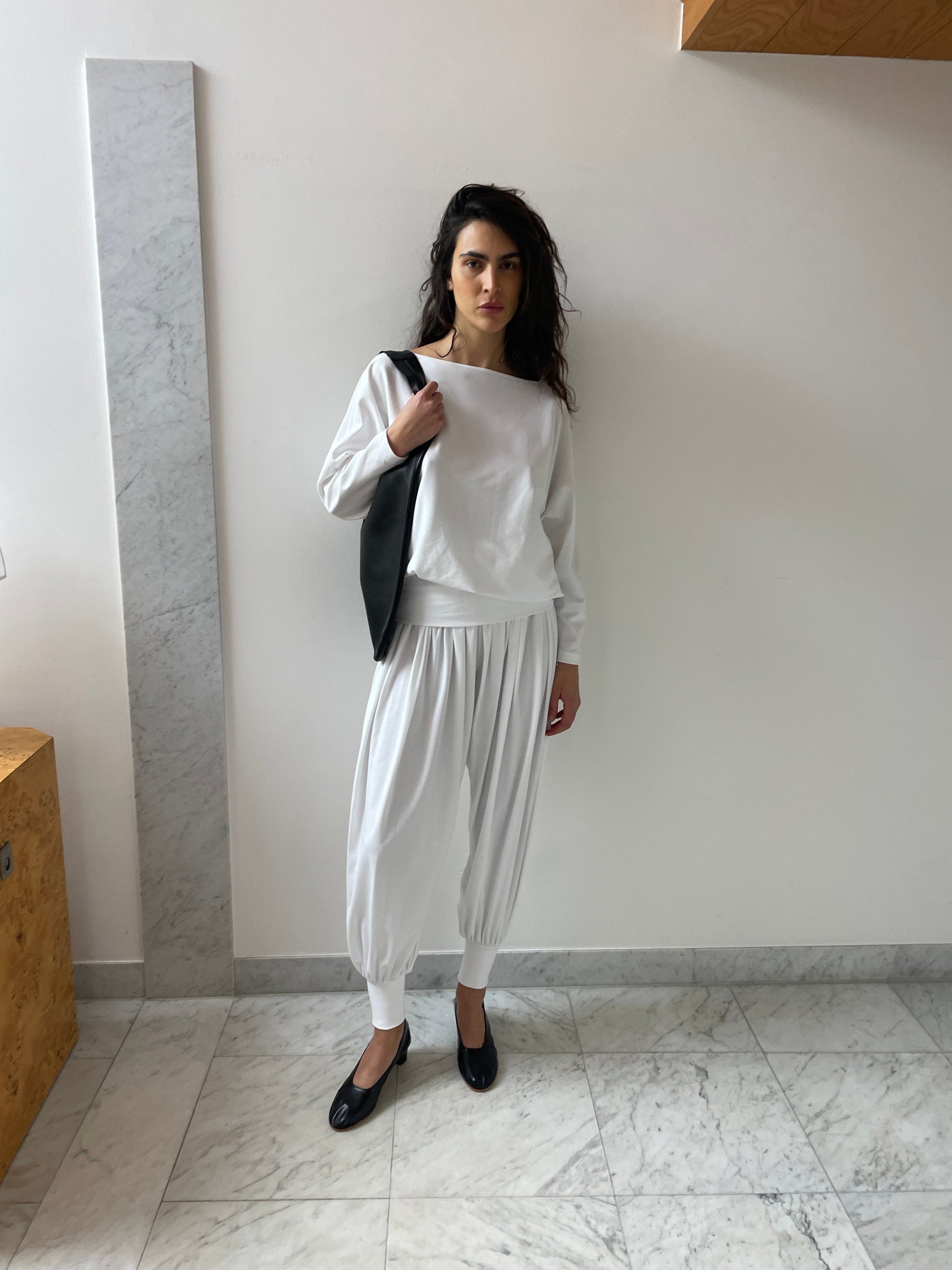 Vollmond Pants, White LAMIA LAGHA