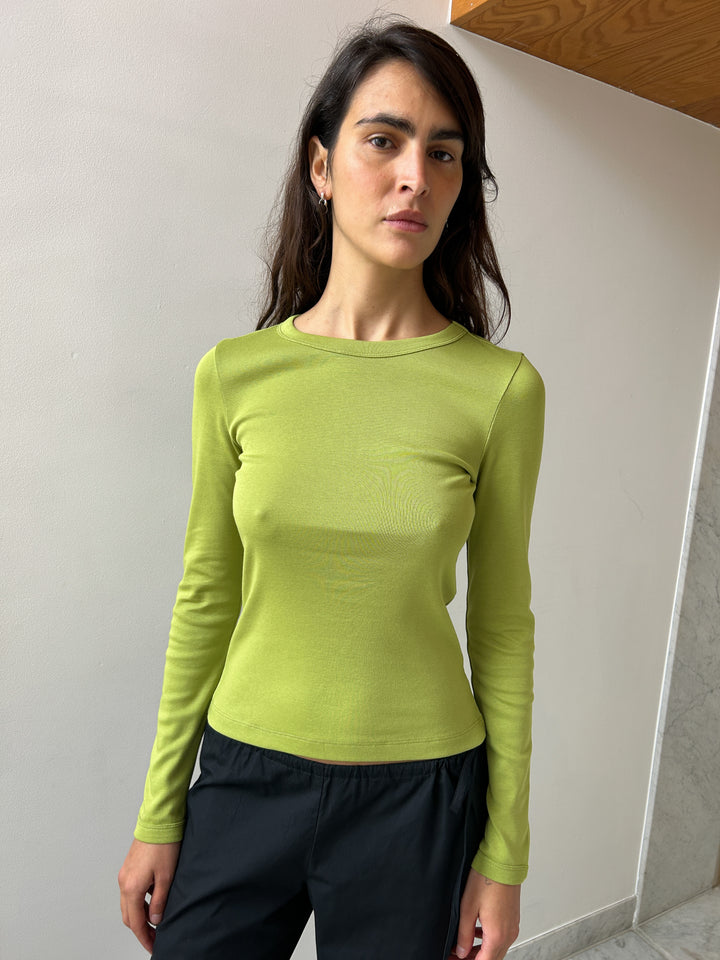 Max Tee, Pea