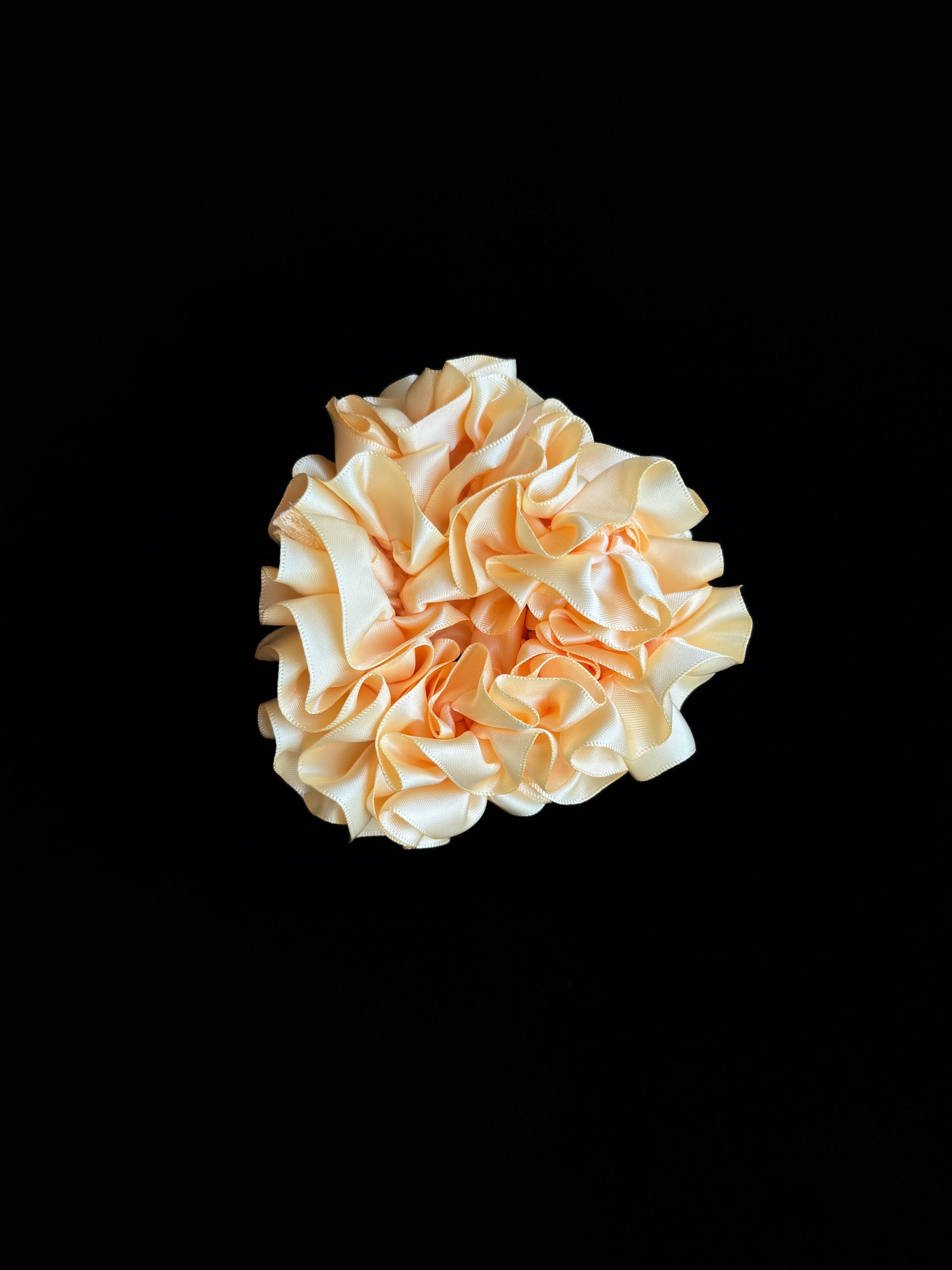 Carnation Scrunchie, Chamois MARYAM NASSIR ZADEH