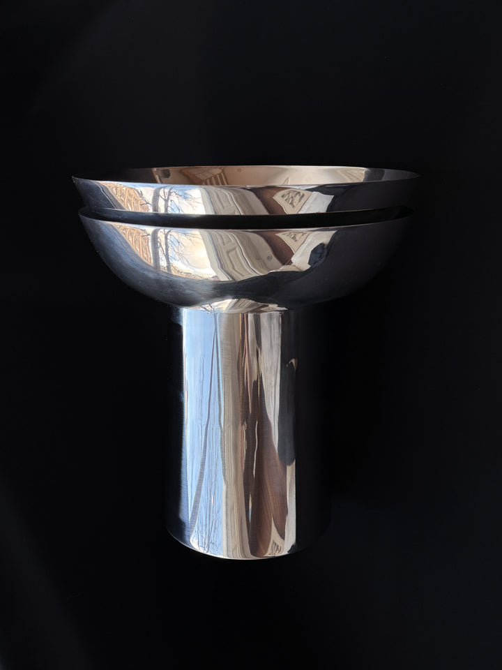 Fountain Vase 02, Polished Stainless Steel Louise Roe