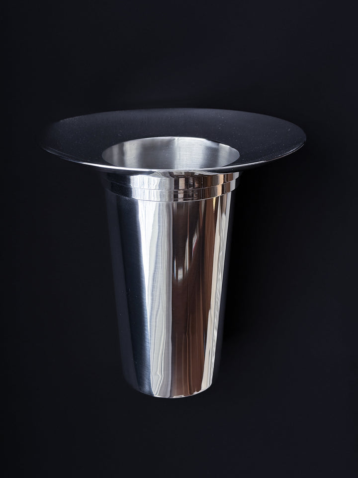 Fountain Vase 01, Polished Stainless Steel Louise Roe