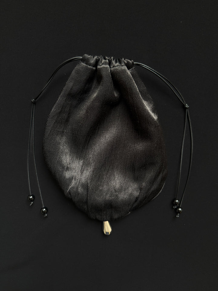 Teardrop Pouch, Noir SOPHIE BUHAI