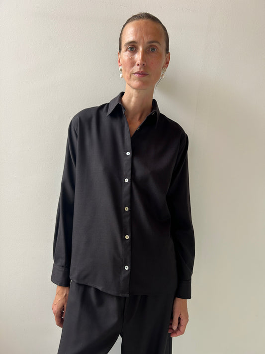 Stoa Shirt, Brown Black BASERANGE