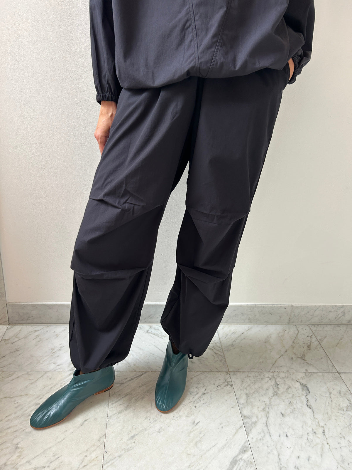 Uro Pants, Black BASERANGE