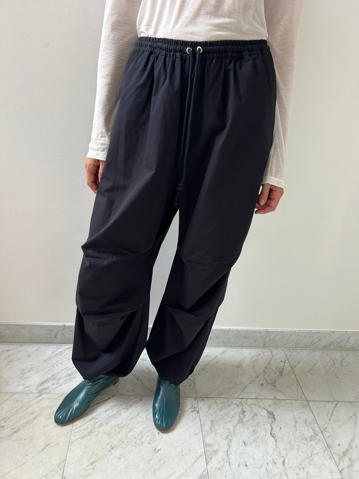 Uro Pants, Black BASERANGE