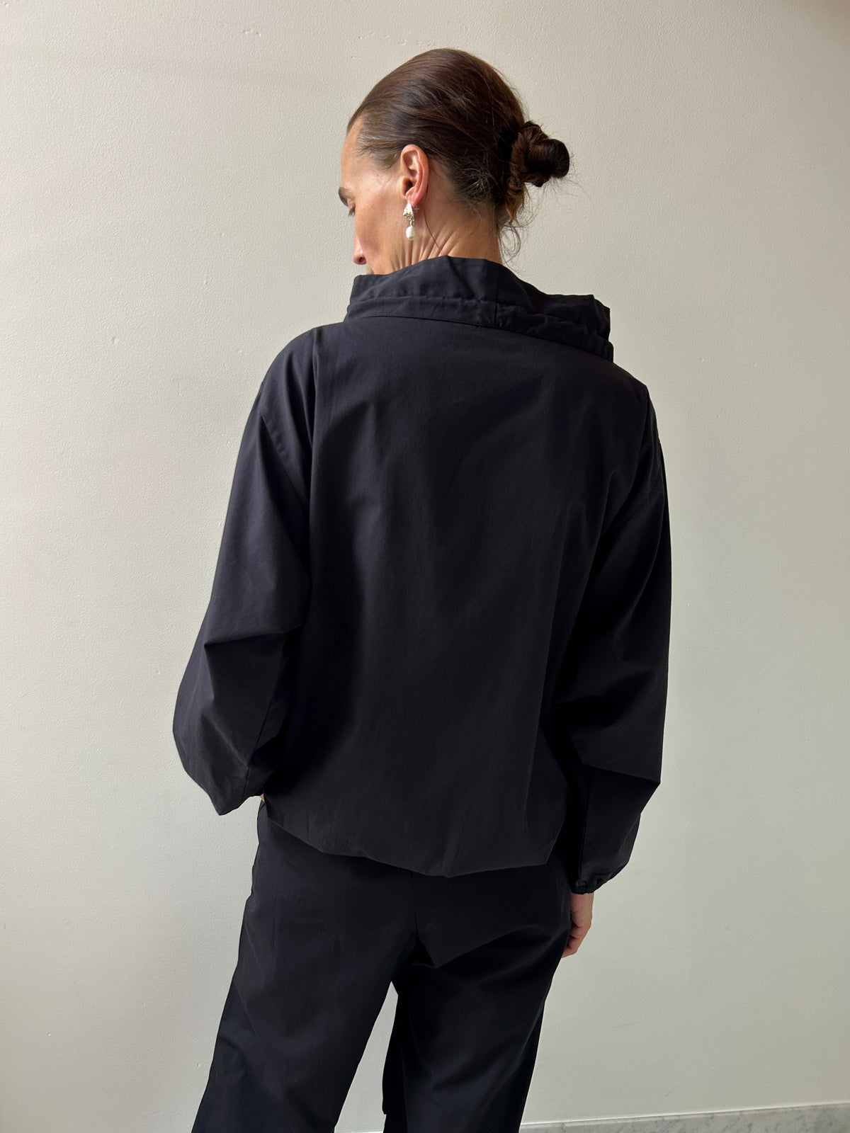 Uro Top, Black BASERANGE