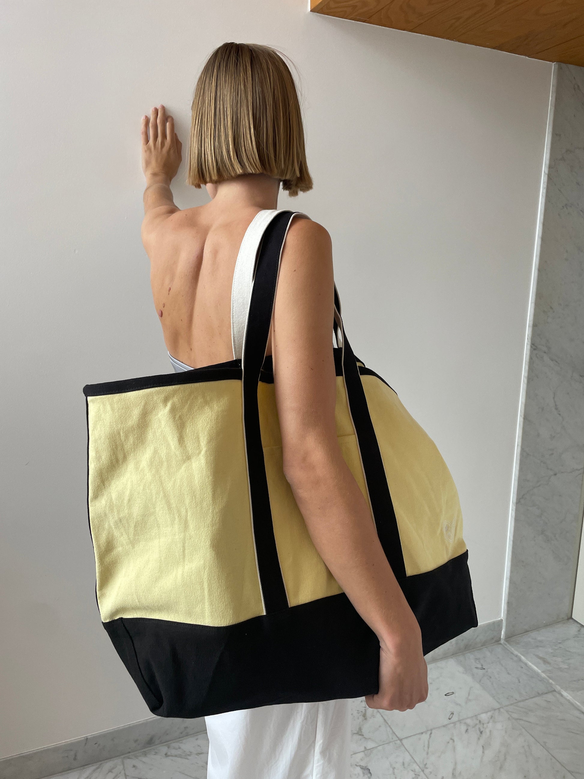 Easy Bag Large, Honey Bee Valiese