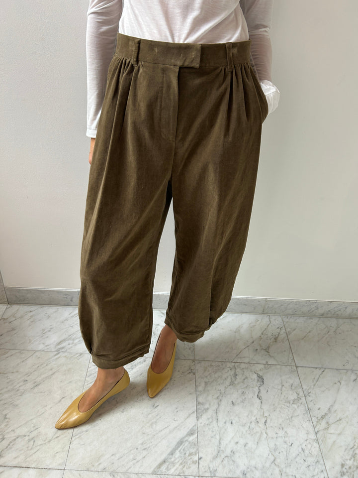Velvet Shirring Pants, Khaki Amomento